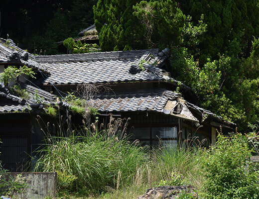 ずっと空き家のまま放置している…